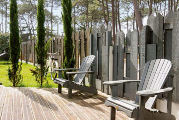 Terrasses et allées