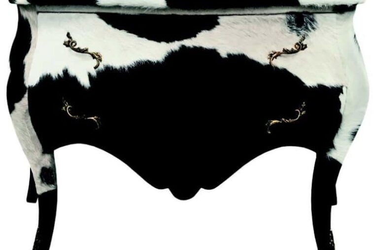 commode peau de vache