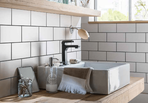 Décaper et refaire les joints