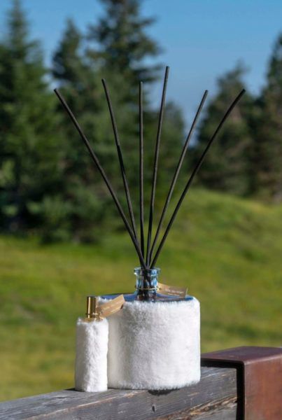 Bougie et bâtons de senteurs Belle des Neiges