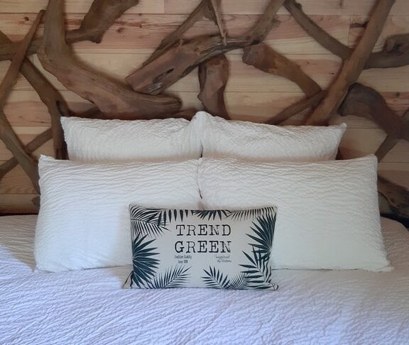 Hébergement insolite Mas Lauralie