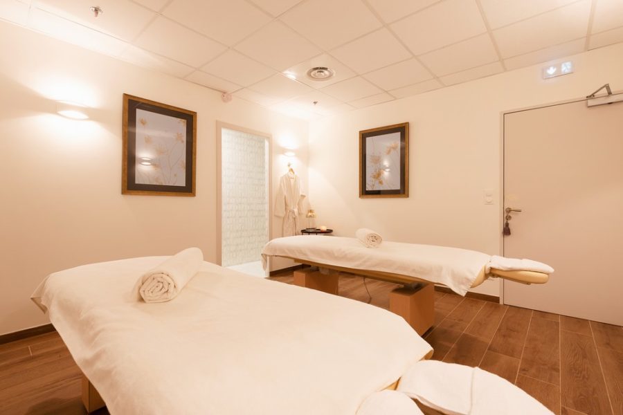 hôtel Renaissance Paris Hippodrome de Saint Cloud spa
