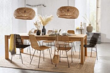 Table grande bois lignes droites © La Redoute