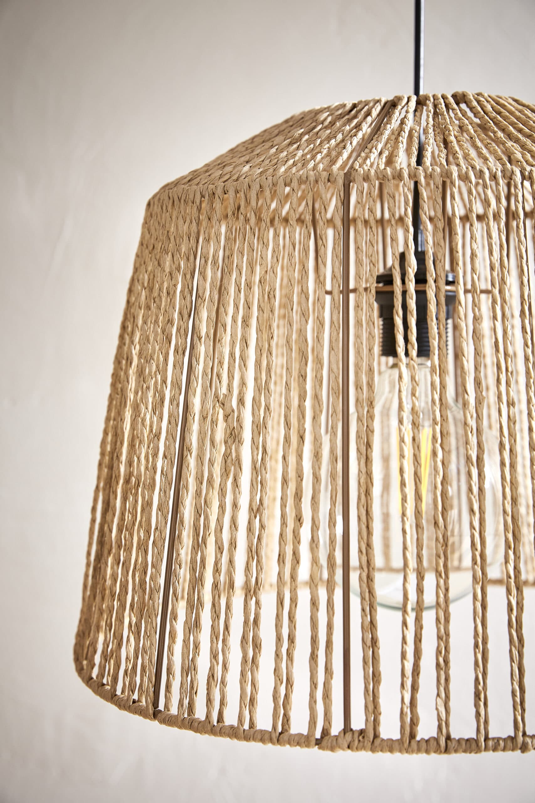 1 luminaires hostal del sol