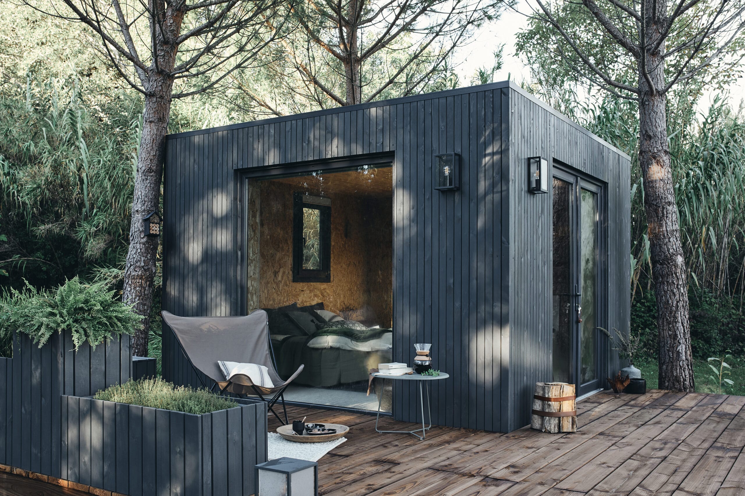 Bois : 3 idées pour équiper son jardin de manière responsable !