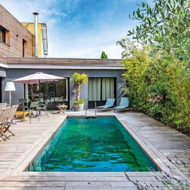 piscine à fond mobile