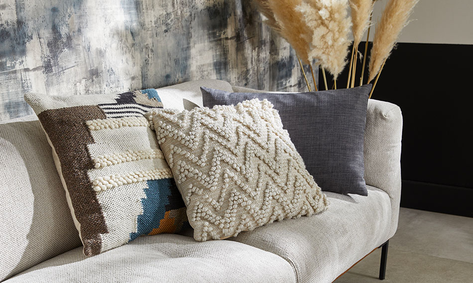 décoration industrielle coussin tressé