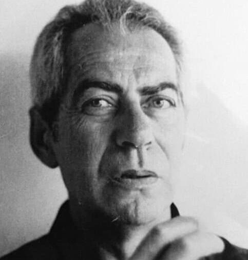 Bernard Kahn portrait