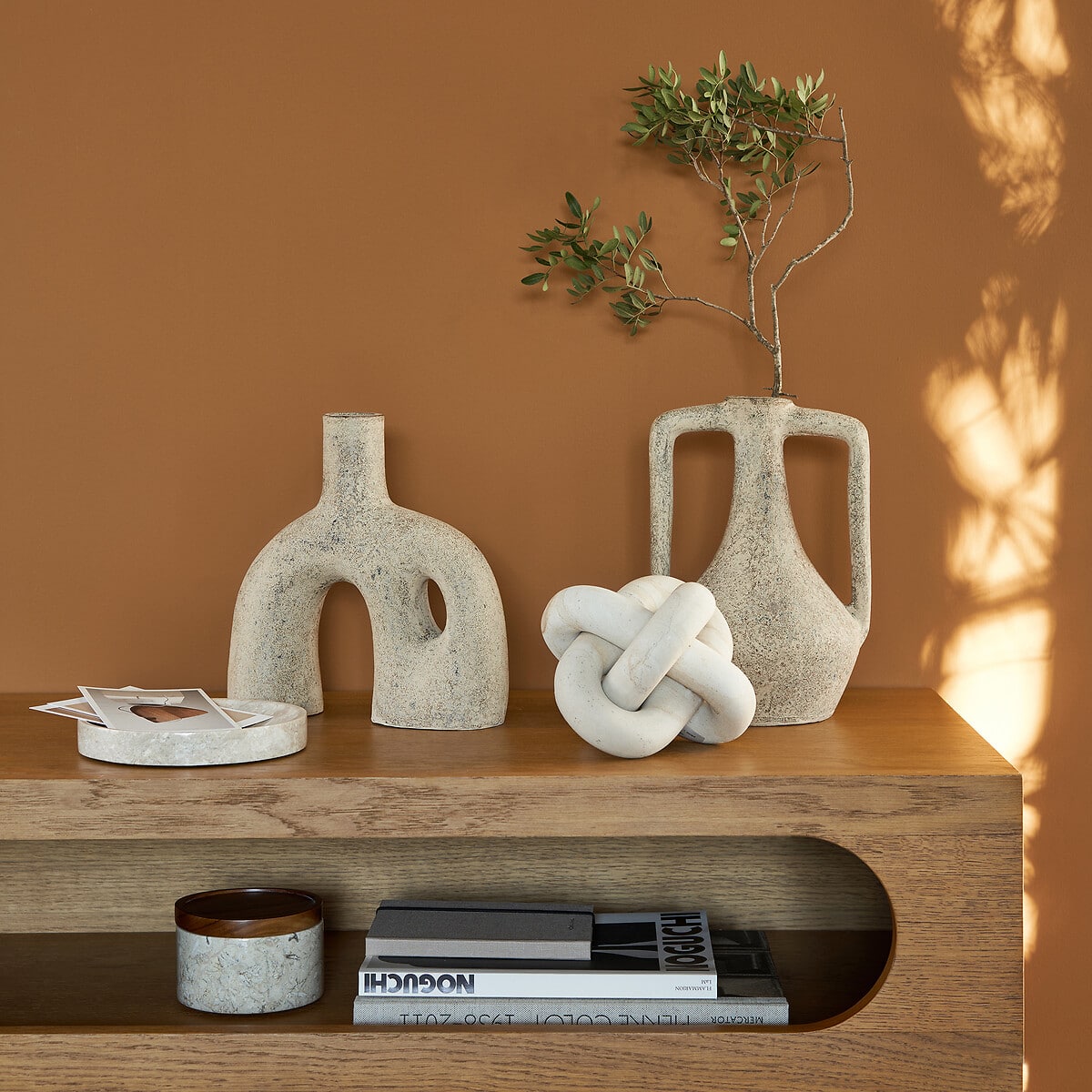 Décoration automne, vase en terre cuite