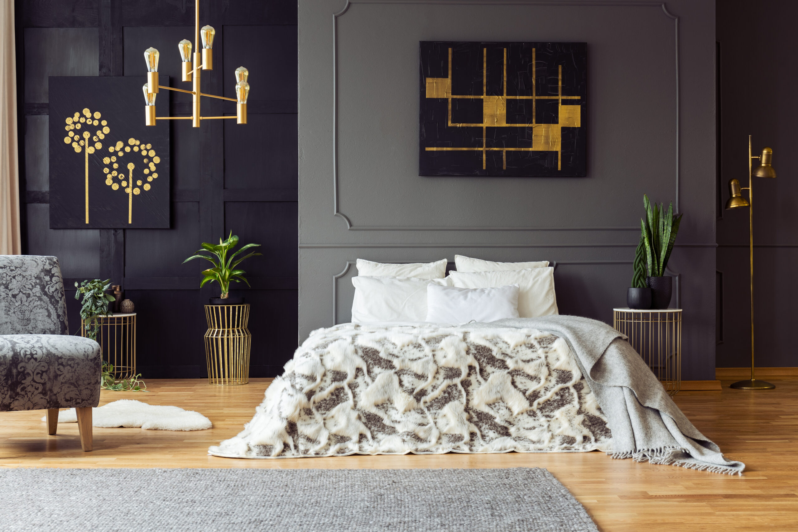 Chambre tendance 2026 avec mur coloré et ambiance cocooning chaleureuse
