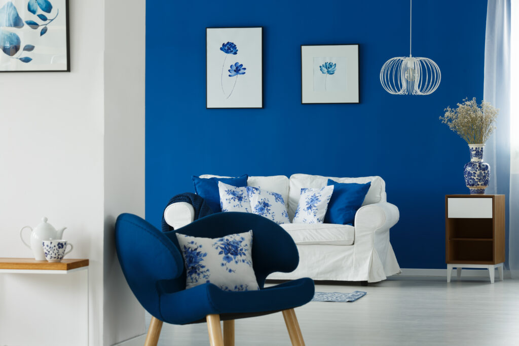 Intérieur couleur Bleu cobalt et blanc cassé
