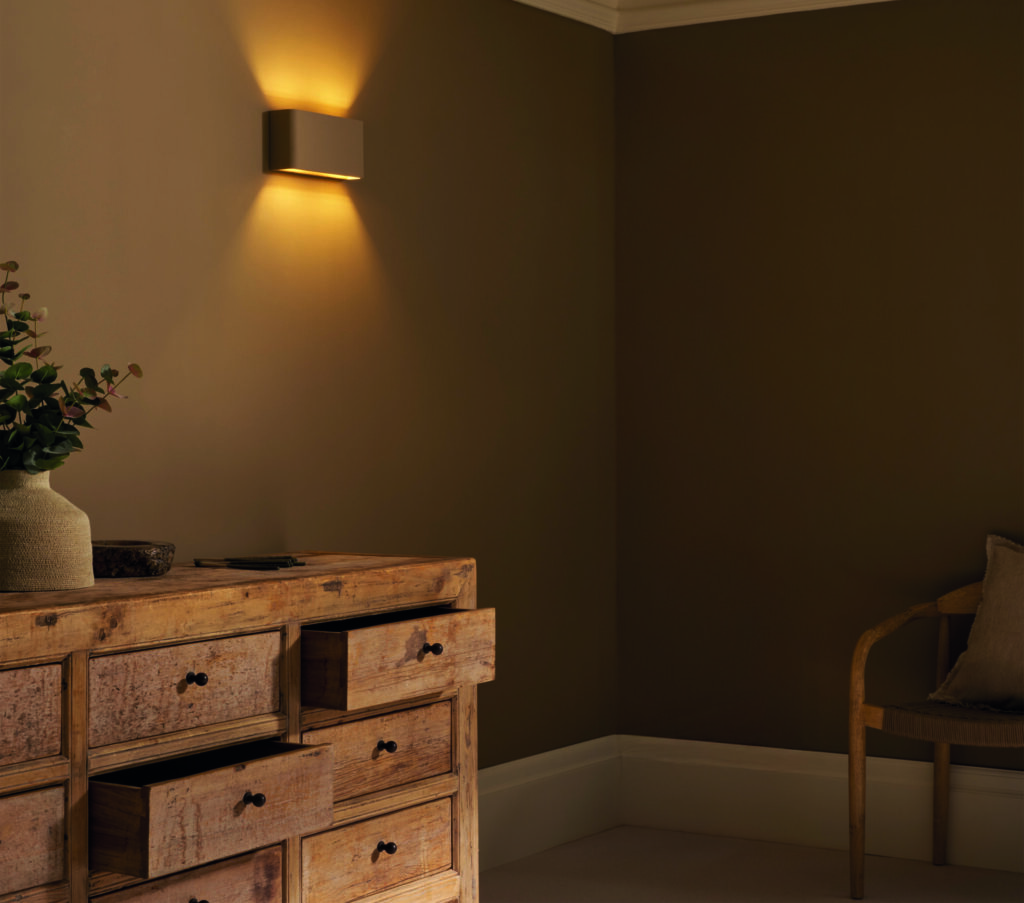 Éclairage intérieur avec lampe design pour une ambiance douce