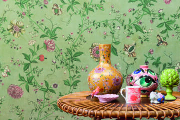 Papier peint chinoiserie florale XVIIIe siècle motifs floraux décoration intérieure