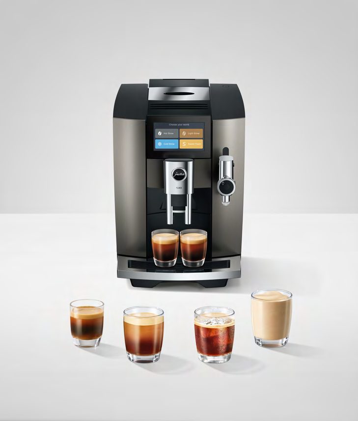 Machine à café JURA S10 finition métal sombre, écran tactile affichant les quatre univers de dégustation, avec quatre boissons au premier plan